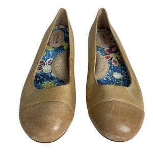 SoftWalk Womens Size 7 Sonoma Tan Leather Ballet Flats Shoes Medium